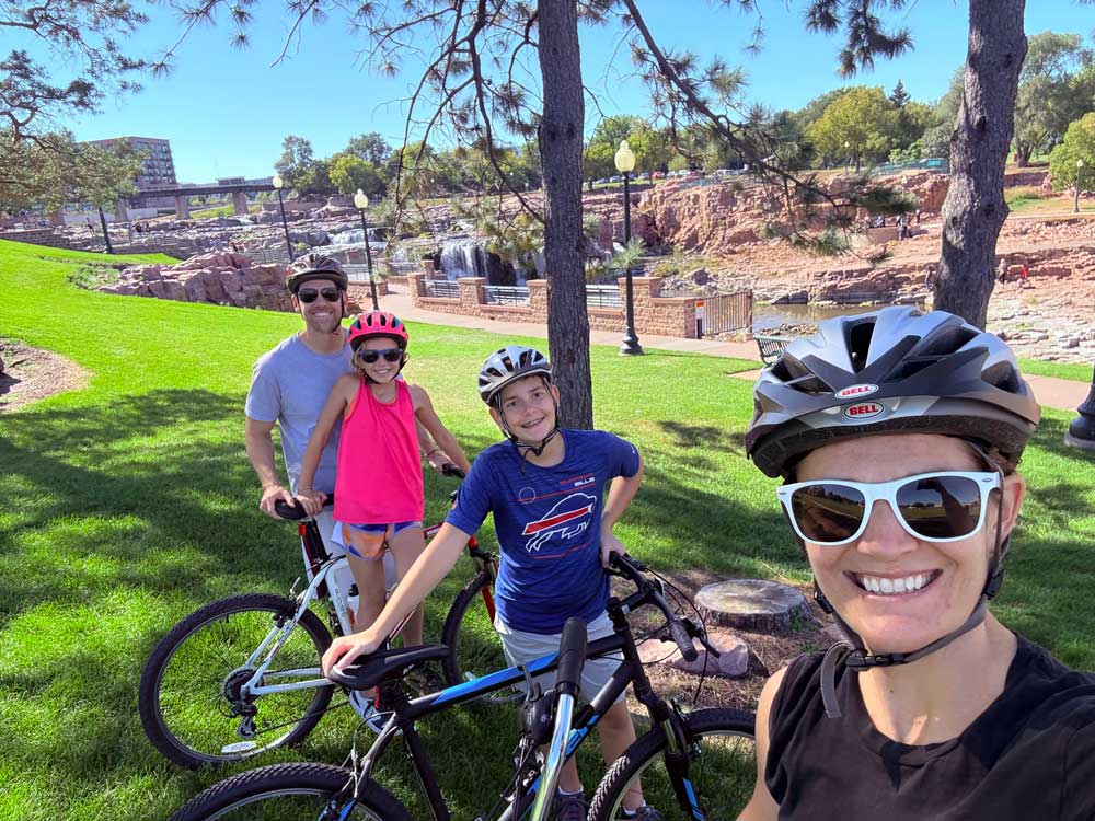 Dave DeVries, author of Green Light Millionaire with his family